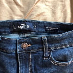 Hollister high rise jeans size 3S skinny brand new